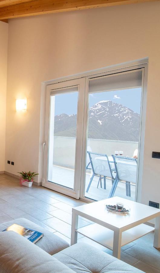 Attico Bella Vista Apartment Dubino Ngoại thất bức ảnh